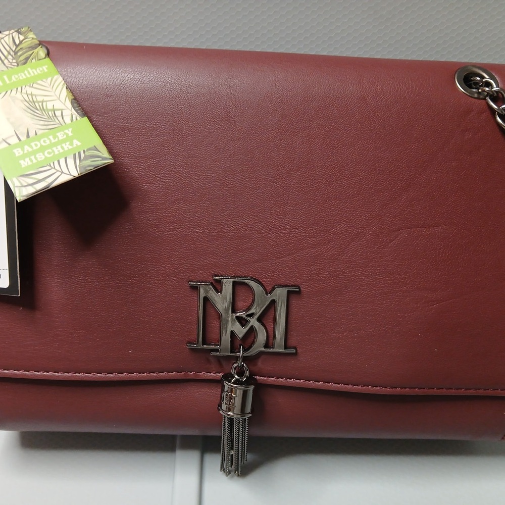 Badgley Mischka Red Shoulder Bag with Elegant Design